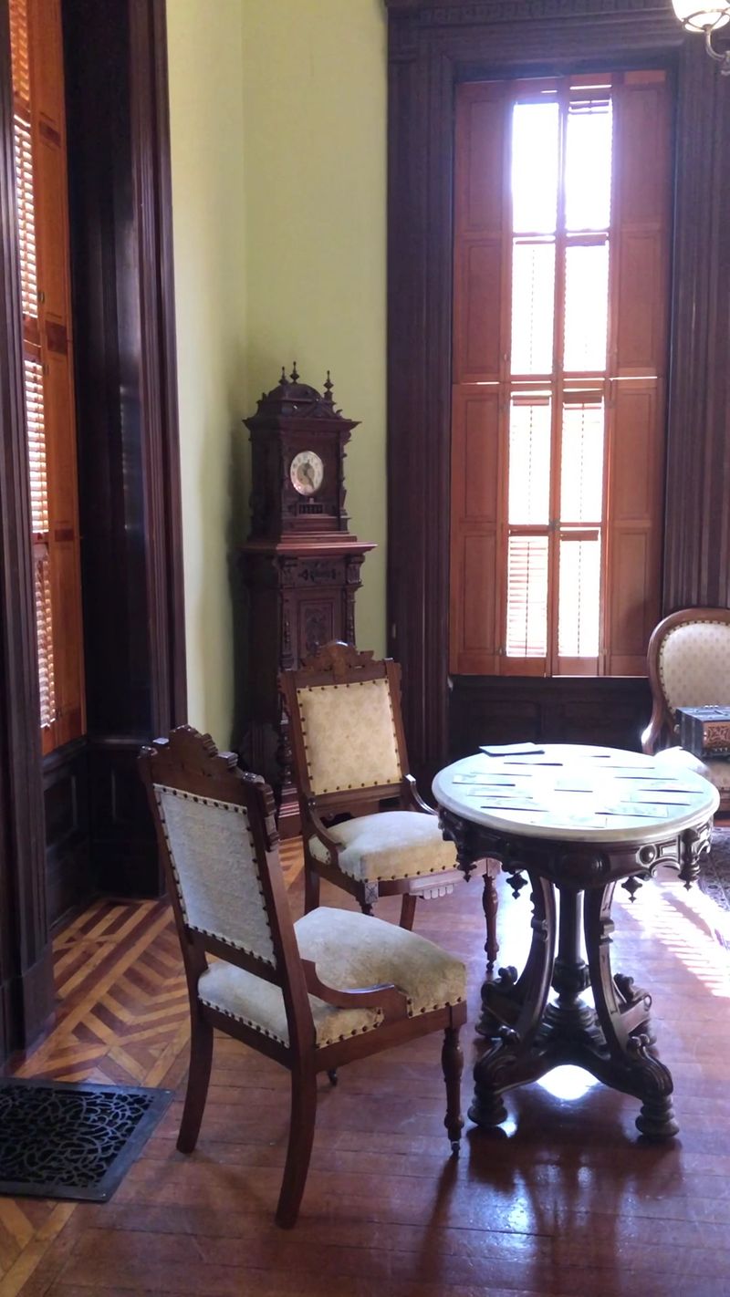 Woodwork and Details That Reward a Slow Look