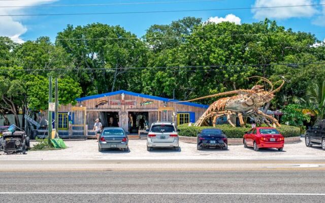11 Unmissable Stops Between Miami and Key West That Make the Drive Half the Fun