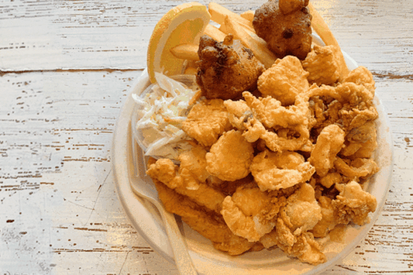 This Down-Home Shack in Dennis, Massachusetts Has Been Frying Whole Belly Clams for Decades