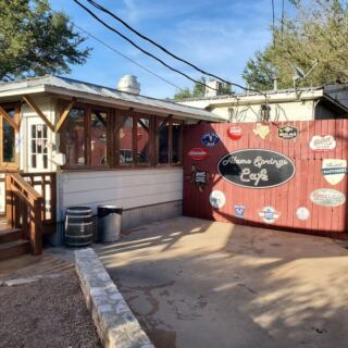 This Off-The-Beaten-Path Texas Café Grills Some Of The Hill Country’s Best Burgers And Onion Rings