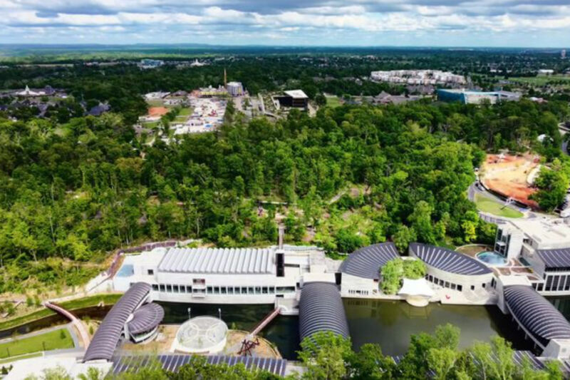This World-Class Museum Houses Masterpieces of American Art in a Stunning Natural Setting