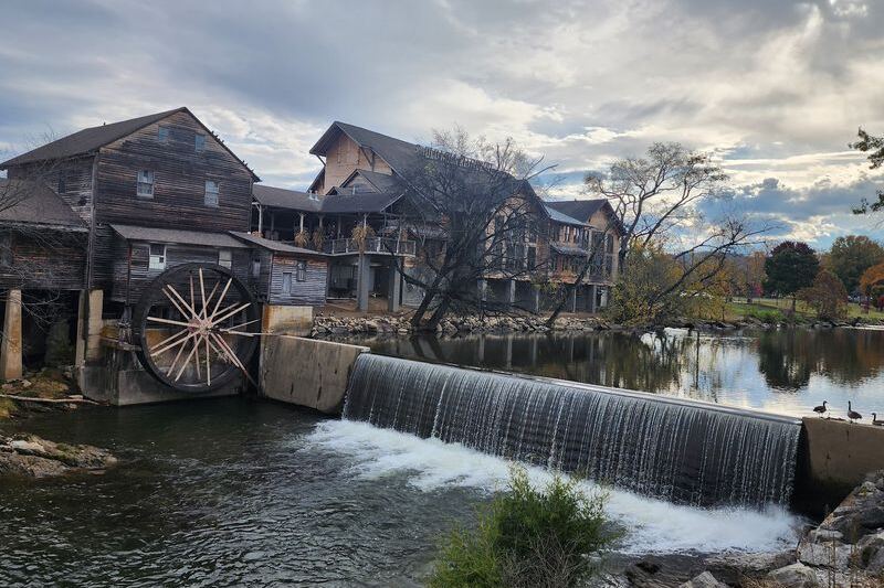 We Tasted Our Way Across Tennessee and These Small-Town Restaurants Came Out on Top