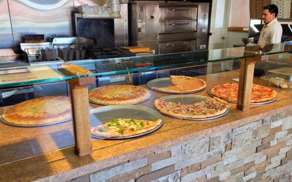 This Harrisburg Restaurant Keeps Things Casual With Pizza, Subs, and Familiar Italian Favorites