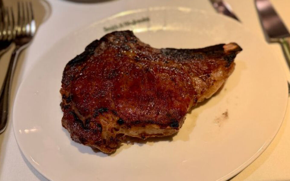 This High-End Boston Steakhouse Cooks Its Dry-Aged Prime Steaks to Perfection Right Beside the Harbor
