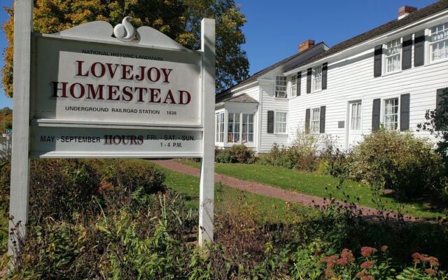 7 Historic Underground Railroad Stops Across Illinois Where Families Sheltered Freedom Seekers