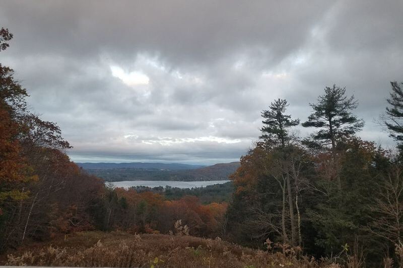 12 Easy Massachusetts Trails For People Who Want Fall Views Without A Grind