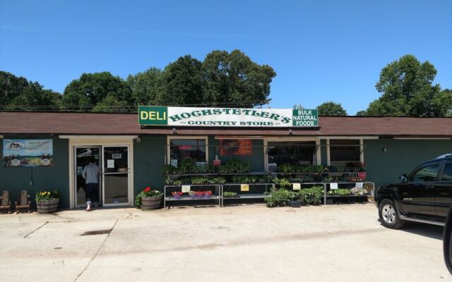This South Carolina Amish Bulk Foods Store Is So Packed With Country Goodies You Walk In For One Thing And Leave With A Cart