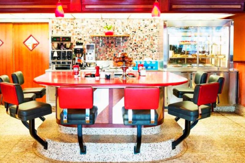 This South Philadelphia Diner Serves Classic Breakfasts and Comfort Food Around the Clock