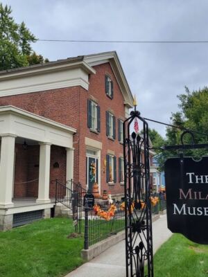 The 8 Tiniest Towns In Ohio That Pack Massive Personality Into A Few Blocks