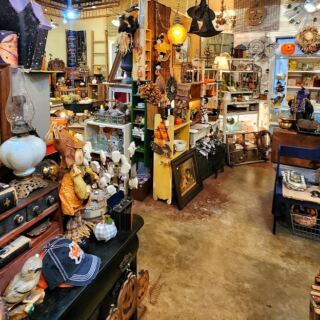 This Minnesota Vintage Store Opens Just 4 Days Each Month