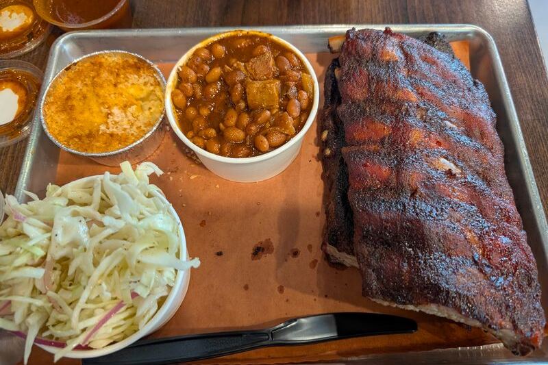 Regulars Drive Across Illinois For This Family Smokehouse’s Slow-Cooked Brisket And Ribs