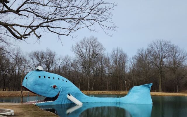 This Giant Blue Whale on Route 66 Near Catoosa Has Delighted Roadtrippers Since 1972