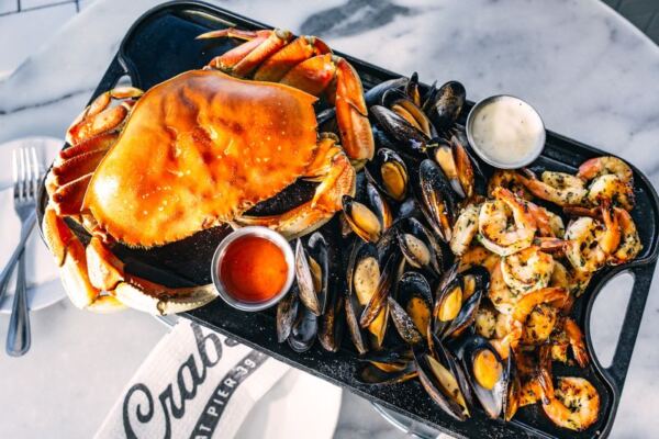 This California Cannery Serves Bottomless Crab and Shrimp Cracked Fresh at Your Table