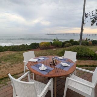 This Cliffside California Restaurant Serves the Coast’s Best Clam Chowder While Waves Crash Below Your Table