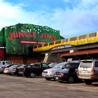 One Of Ohio’s Biggest Markets Is A Treat Lover’s Dream Under One Roof