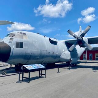 This Charlotte Aviation Museum Puts You in a Real Jet Cockpit Right Beside the Miracle on the Hudson Plane
