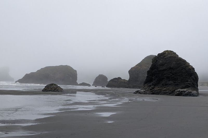 Low Tide Reveals These 10 Oregon Coast Spots Where You’ll Have the Sand All to Yourself