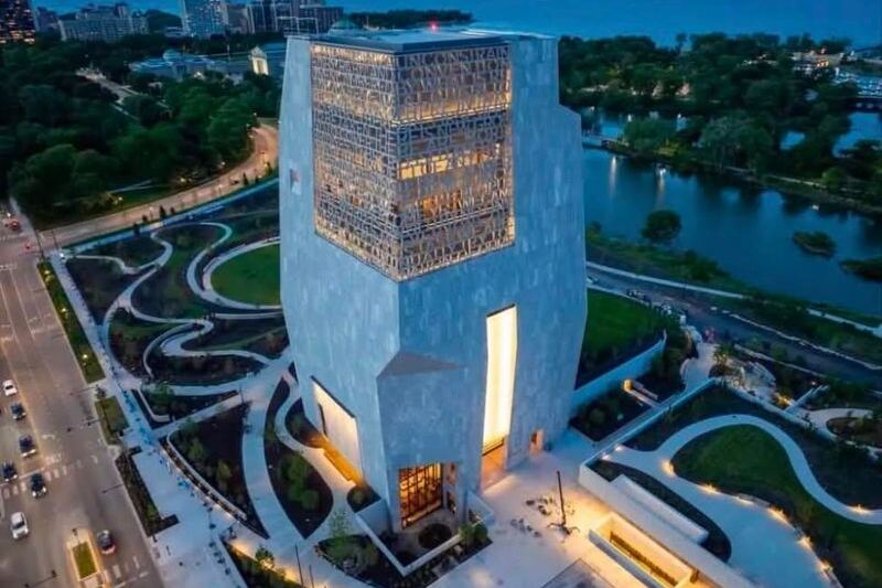This Brand-New Presidential Museum In Illinois Is Already Pulling In Crowds From Everywhere