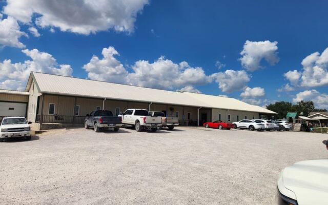 This Mennonite Country Market in Texas Draws Crowds for Homemade Subs and the Best Chicken Salad Around