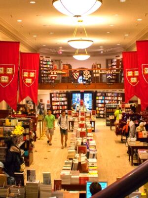 15 Oldest Bookstores in America Still Selling Books