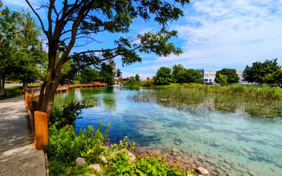 This Tiny Michigan Village Sits Between Two Lakes – and Travelers Driving to Traverse City Keep Missing It