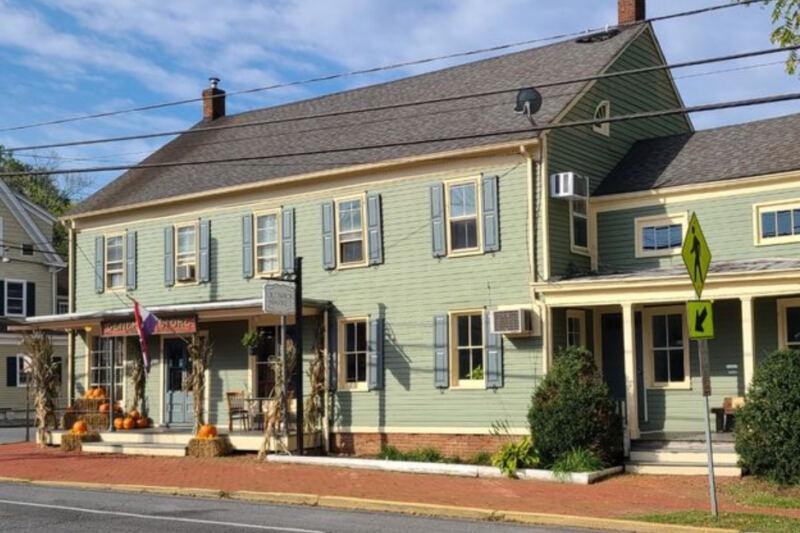 This New Jersey General Store Starts With Breakfast Sandwiches, Then Turns Into A Small-Town Errand Stop