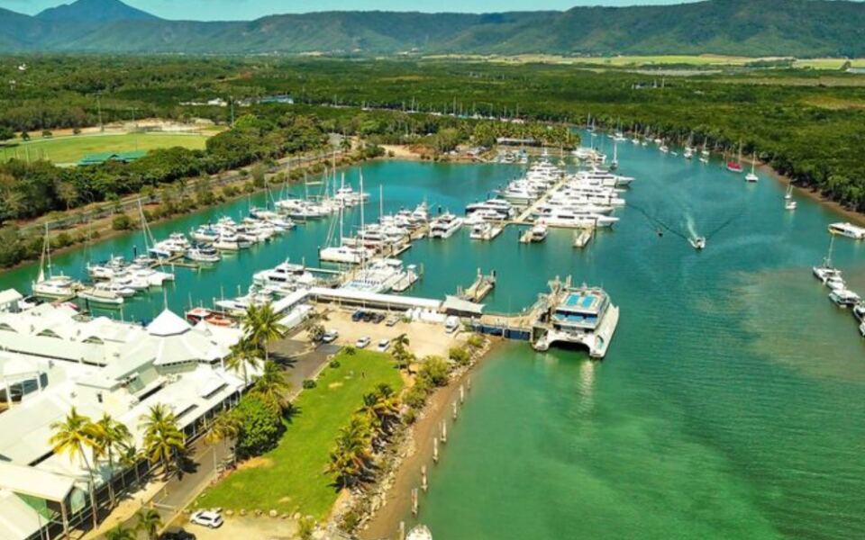 13 Australian Places That Make The Big Cities Feel Surprisingly Optional