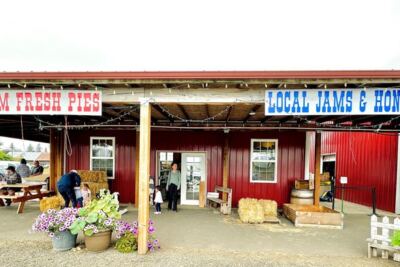 This Oregon Roadside Farm Market Is Packed With Fresh Berries, Homemade Treats, and Prices Locals Drive Out to Save On