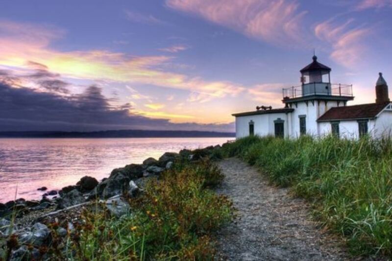 14 Natural Attractions Hiding Surprisingly Close To Major Cities