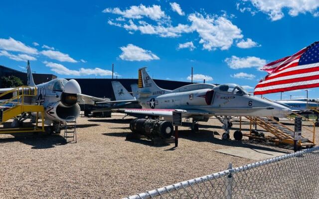 This Hidden Illinois Aviation Museum Makes You Feel Like You’ve Walked Onto A Top Gun Set