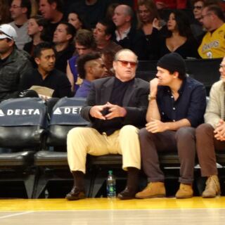 15 Celebrities Who Are Die-Hard Sports Fans, And the Teams They Never Stop Cheering For