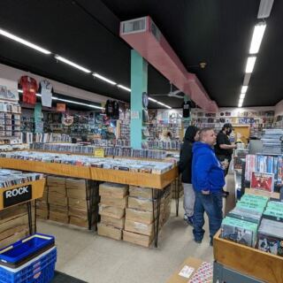These 8 Tennessee Used Record Stores Let You Dig Through Crates for Hours and Leave With Treasure