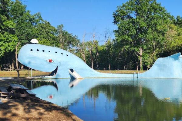Route 66 Travelers Keep Missing This Giant Blue Whale in Catoosa, Oklahoma