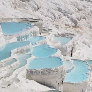 14 Natural Attractions That Look Like They Belong On Another Planet