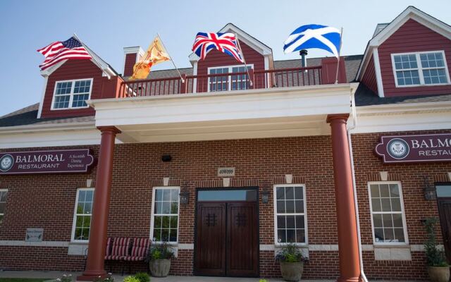 This Elegant Illinois Restaurant Serves Old-World Scottish Charm Worth the Drive