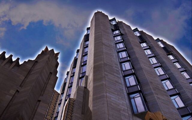 This Tulsa Deco Skyscraper Hides a Marble Lobby So Ornate It Feels Like Stepping Into 1929
