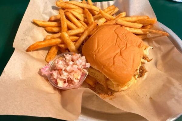 This Unassuming Southern Illinois Barbecue Joint Smokes Every Pork Shoulder For Fourteen Hours Straight