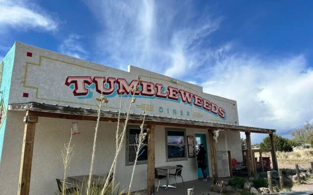In the Tiny Town of Magdalena, One of New Mexico’s Highest-Rated Little Diners Is Worth the Detour