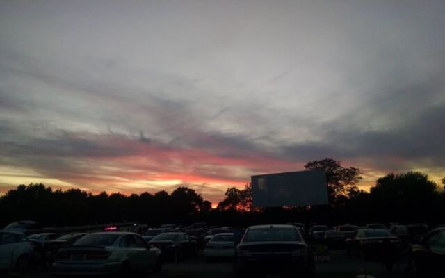 Hamilton Ohio’s Holiday Auto Theatre Still Lights Up A Giant Screen Under The Night Sky