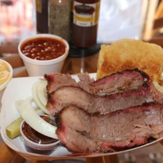 This Tiny Tennessee Shack Serves Smoked Barbecue So Good People Call It the Best Outside Texas