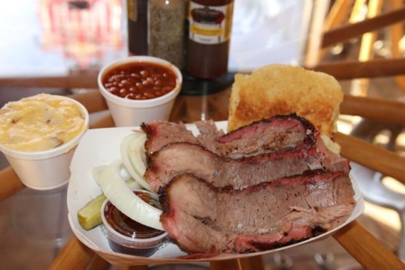 This Tiny Tennessee Shack Serves Smoked Barbecue So Good People Call It the Best Outside Texas