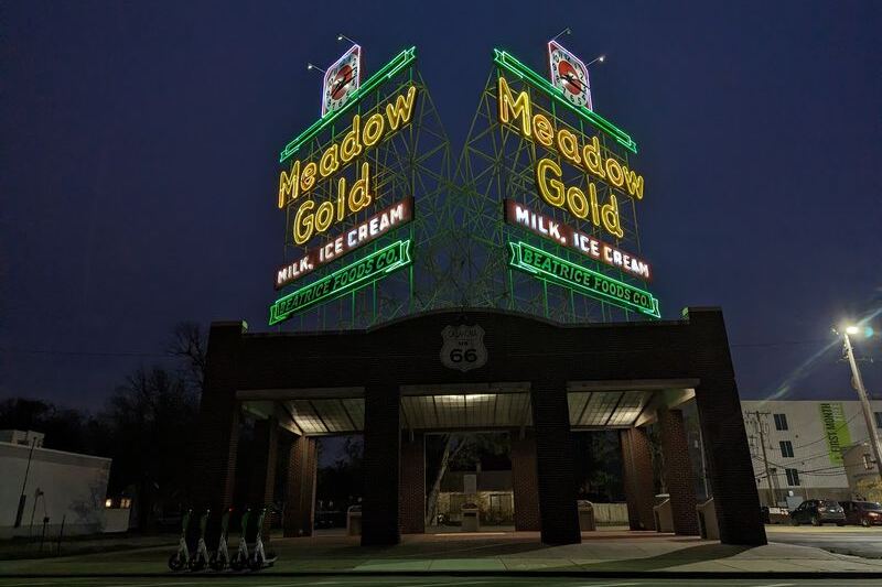 Crowds Pour Into the Old Hollywood Corners Station in Tulsa for Route 66 Photos