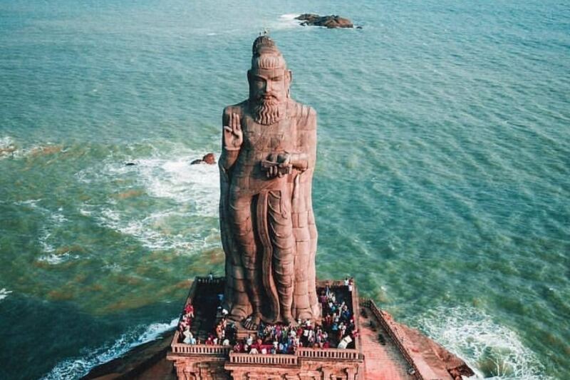 15 Famous Statues and Unique Sculptures in India