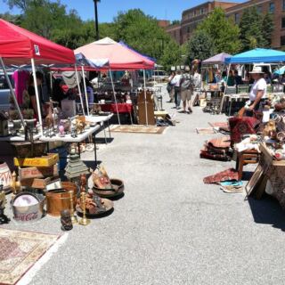 This Sundays-Only Washington Flea Market Feels Like a Whole Neighborhood of Garage Sales Stocked with Antiques and Vintage One-of-a-Kinds