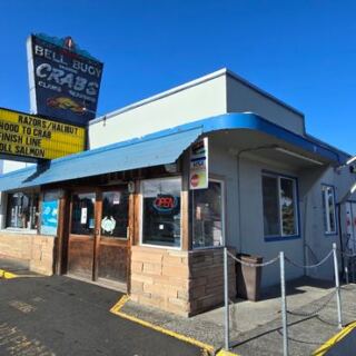 Locals Drive Miles for the Smoked Salmon Chowder at This Tiny Oregon Coast Cannery Café