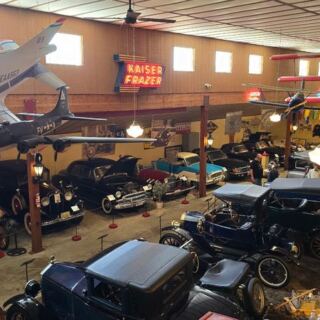 This Central Illinois Museum Puts Vintage Cars, Ticking Clocks, And Full-Sized Trains Under One Roof