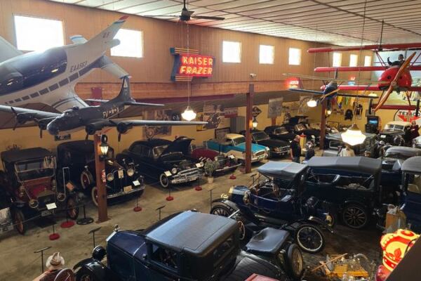 This Central Illinois Museum Puts Vintage Cars, Ticking Clocks, And Full-Sized Trains Under One Roof