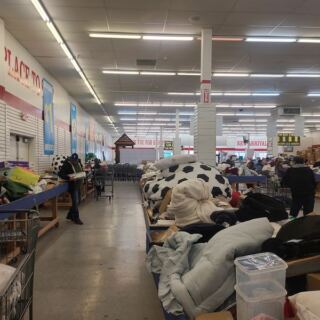 This Hectic New Mexico Bin Store Fills Troughs With Clothes, Kitchen Items, and Home Goods, Plus Friday Raffles