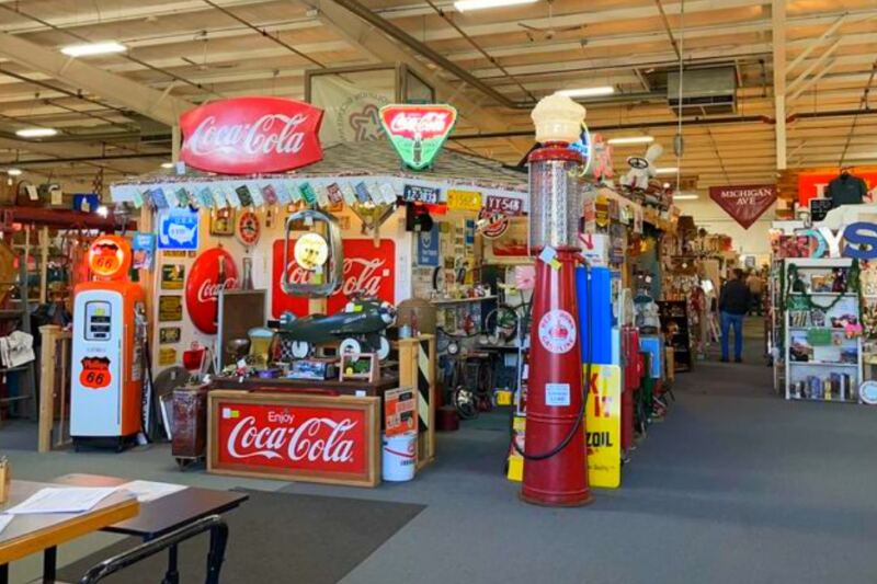 14 Places Where Collectors Hunt for Vintage Advertising Signs