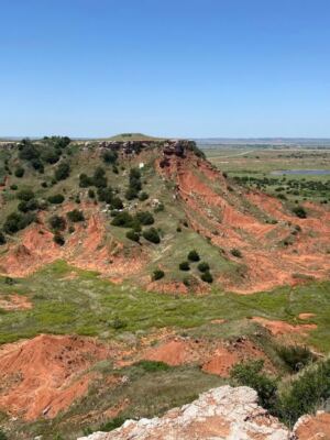 Wind-Carved Sandstone Formations Twist Into Strange Shapes Across This Free Oklahoma State Park